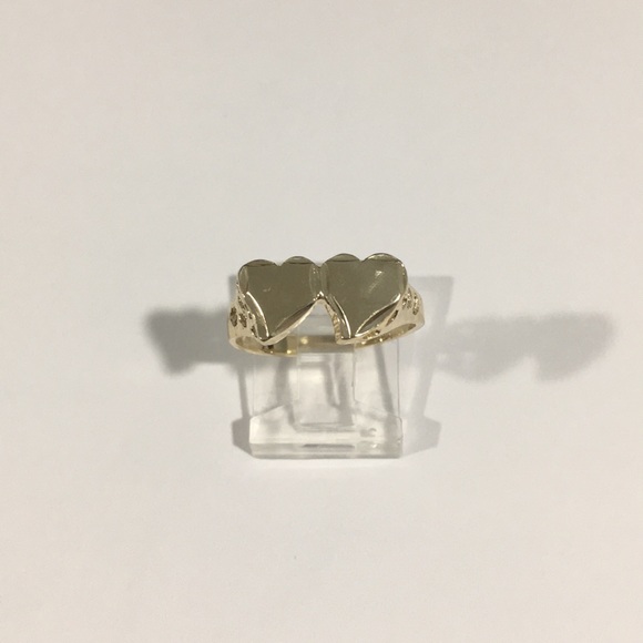 14k Yellow Gold Double Heart ❤️ Ring - Picture 4 of 6